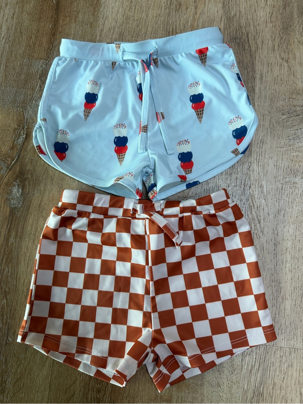 SIIX spearmint love Kids Swim Trunks